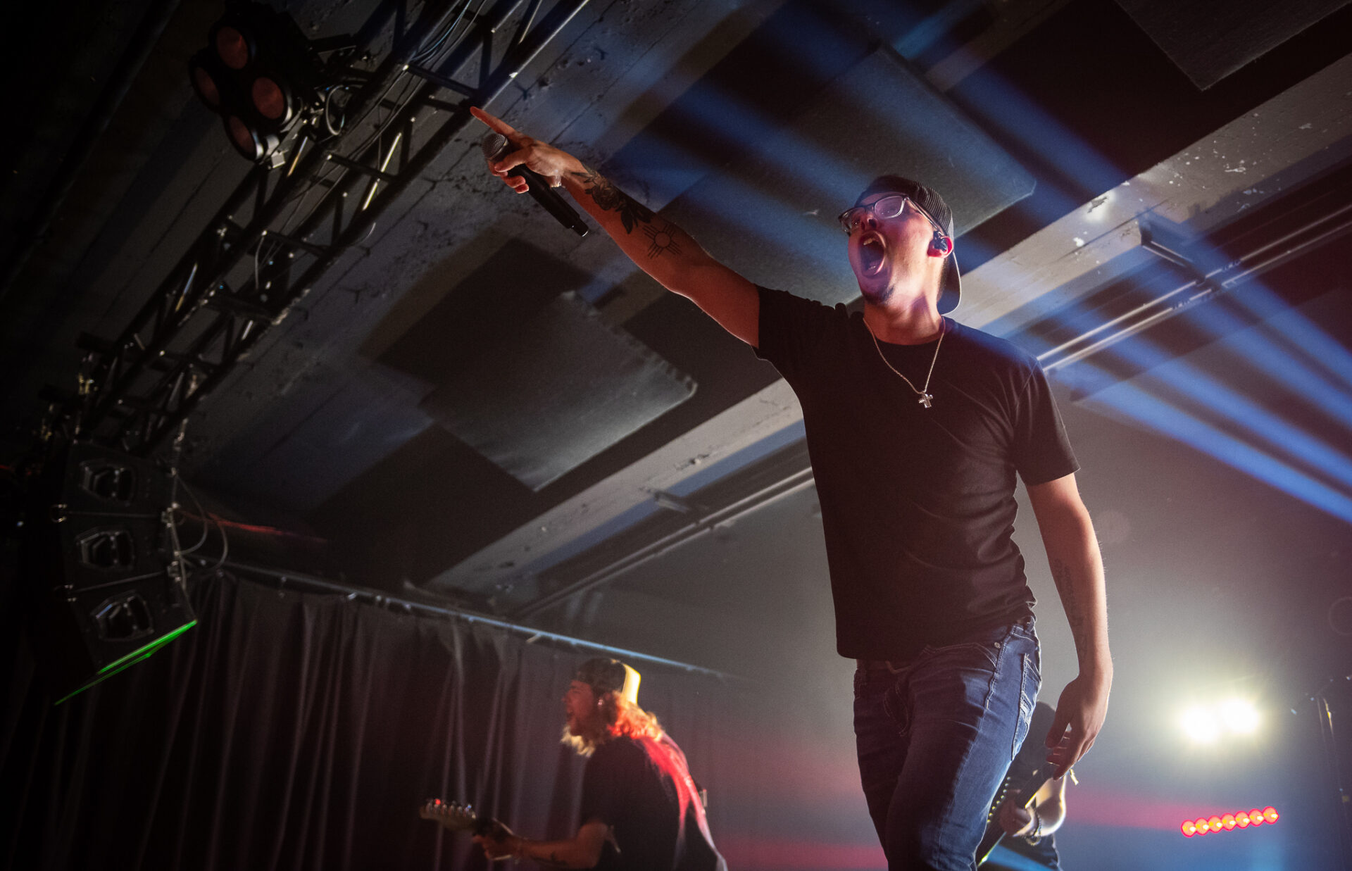 Chase Matthew in concert
